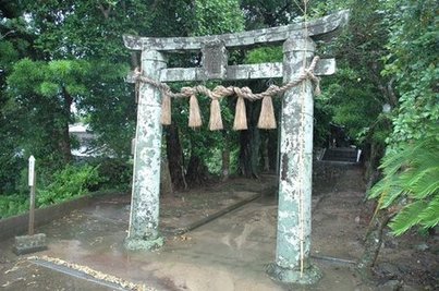 本山神社鳥居