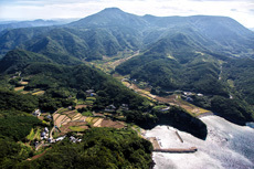 平戸の聖地と集落（春日集落と安満岳）