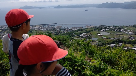 目指せ頂上！　番岳登山！！