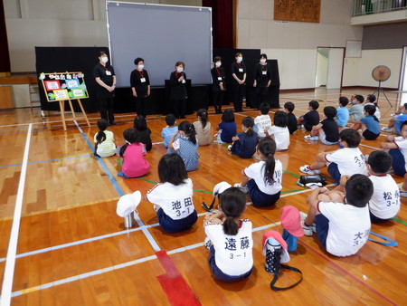 お話会