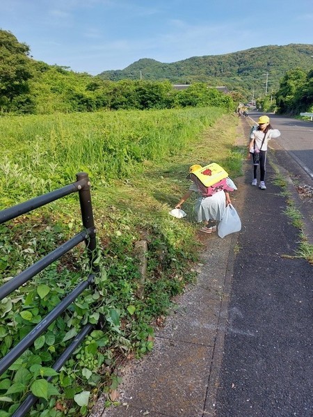 ごみ拾い登校