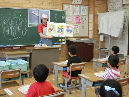 食育指導の様子