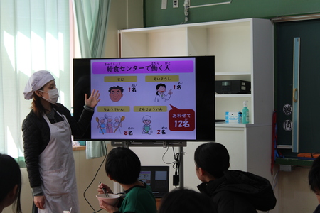 給食指導の様子